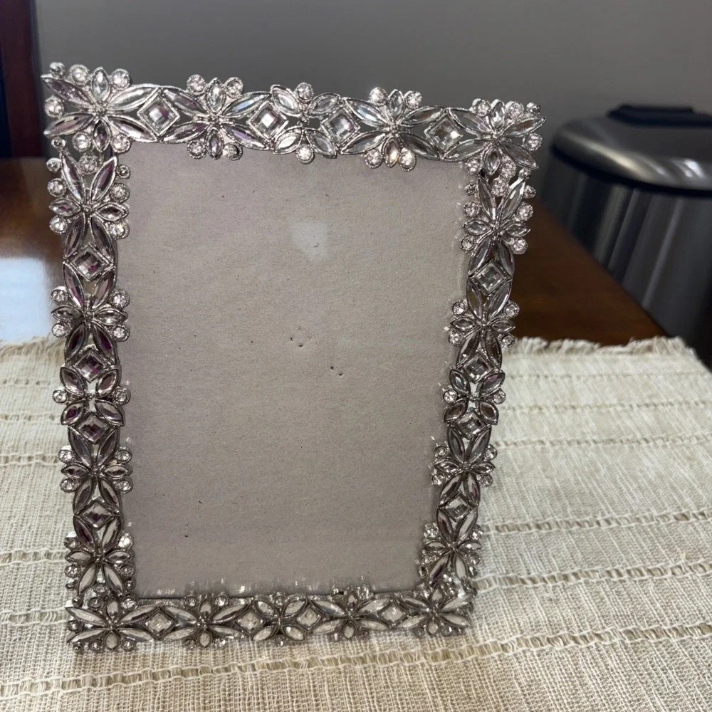 nicole miller Set Of Two Rhinestone 5 x 7 Picture Frames